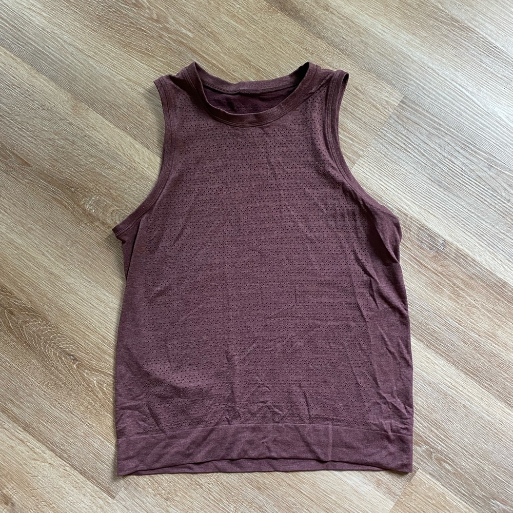 Lululemon Burgundy Tank Size 6!